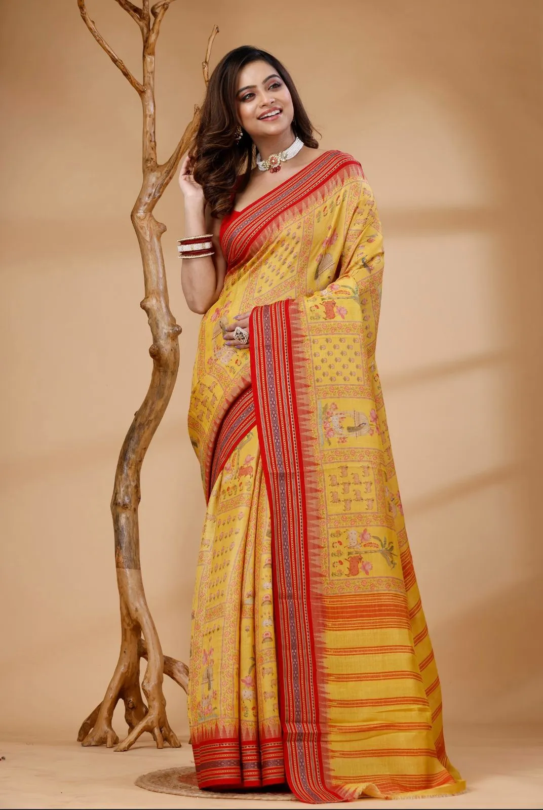 Vidharba Tussar saree with digital Pichwai Print and Plain blouse with border